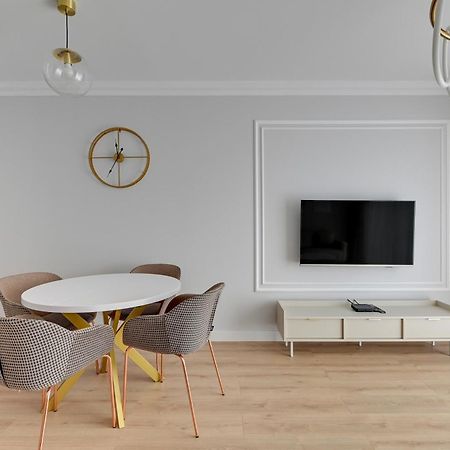 Angielska Grobla 5 Apartments Deluxe Old Town 그단스크 외부 사진